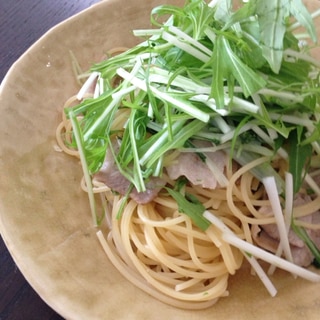 柚子胡椒が香る♫豚バラと水菜のパスタ